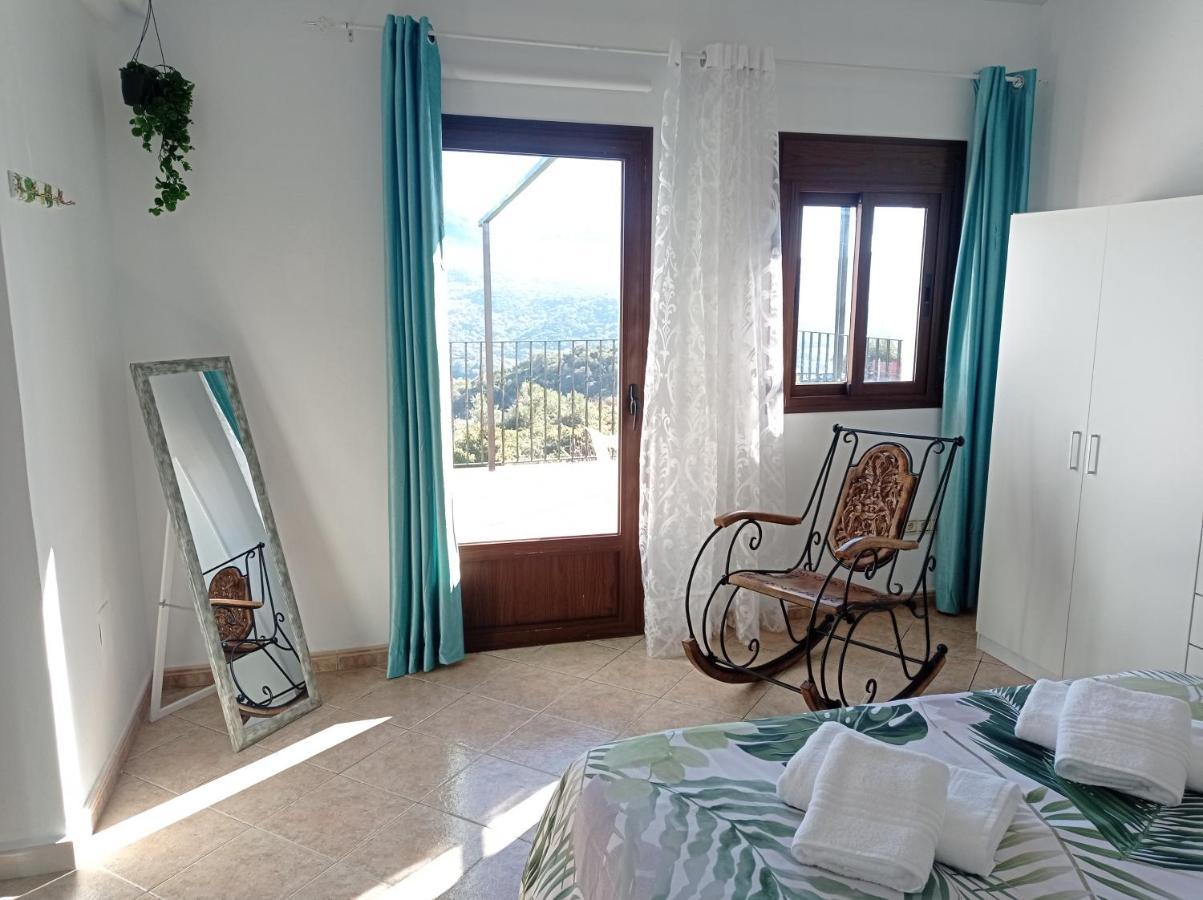 Apartamento Valle Del Guadiaro Cortes de la Frontera Ngoại thất bức ảnh
